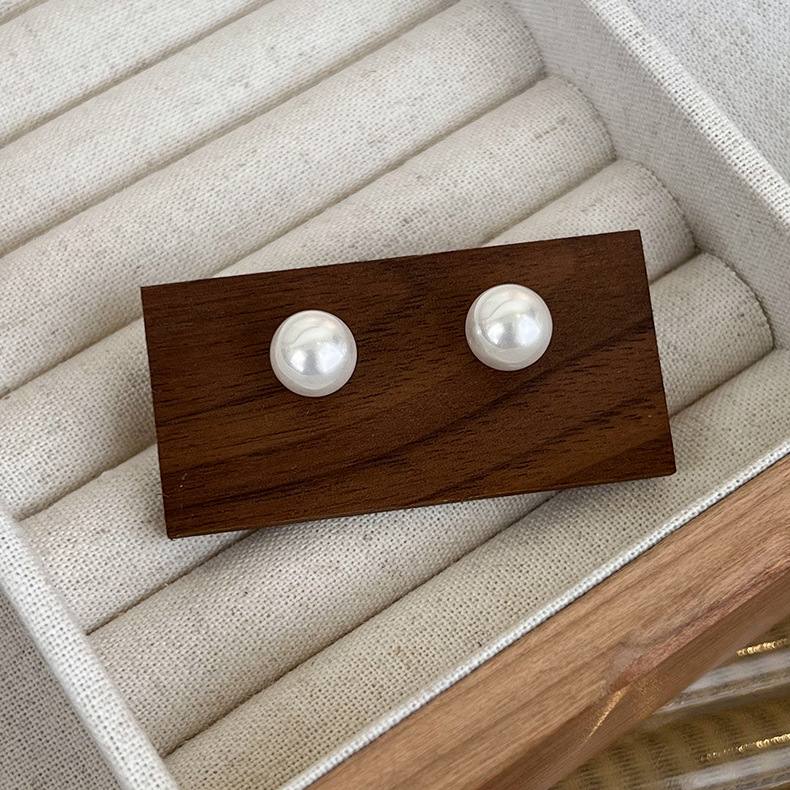 모조 진주 스터드 귀걸이