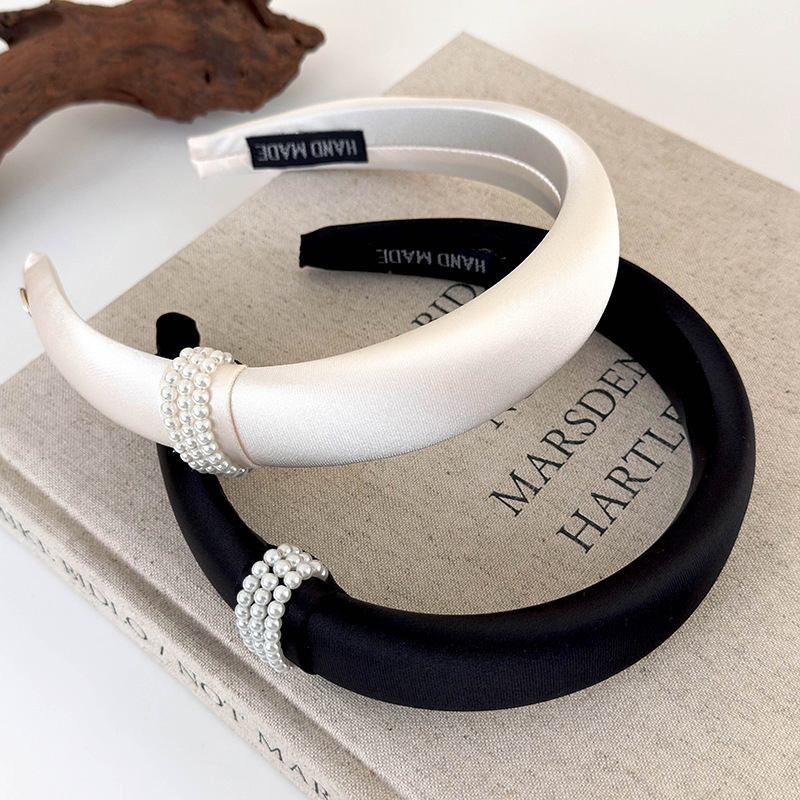 Diadema de Perlas Negras