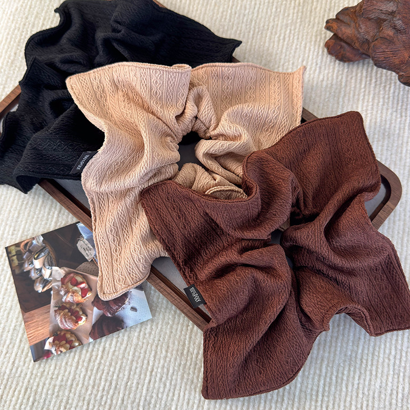 Čtvercová Scrunchie z Látky