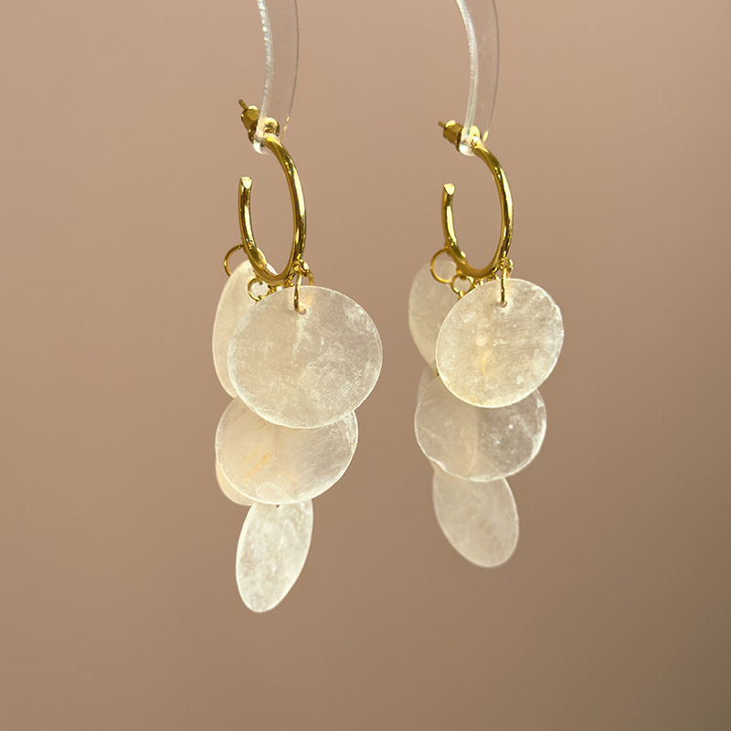 Shell Tassel Earrings