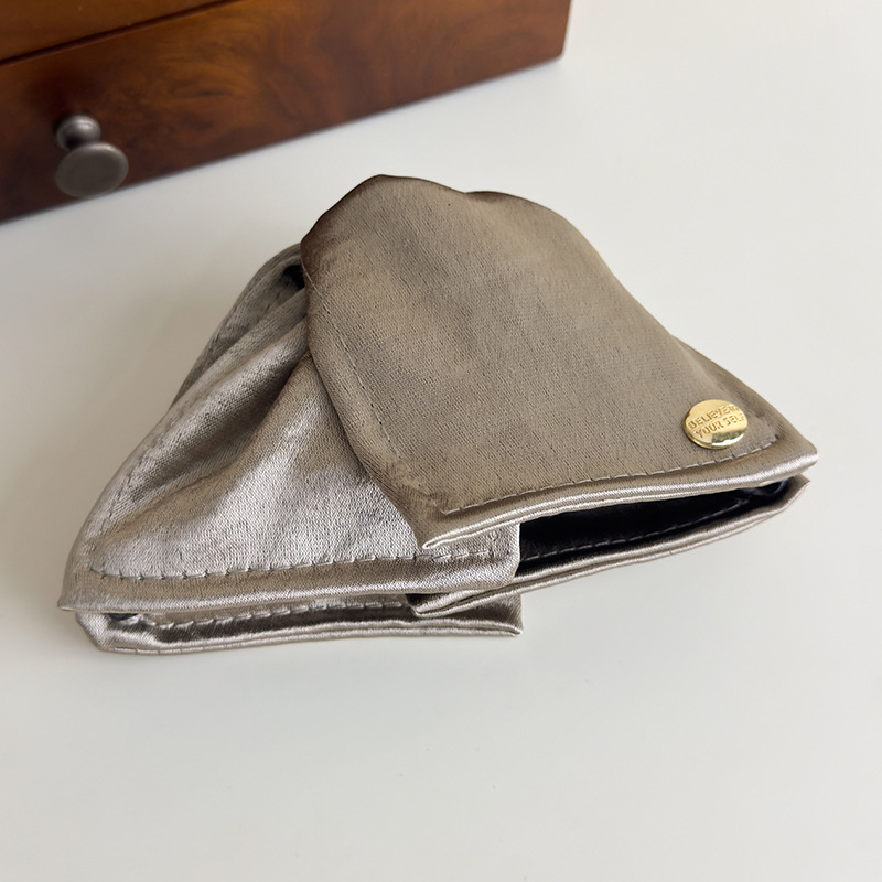 Agrafă de Păr Triunghiulară