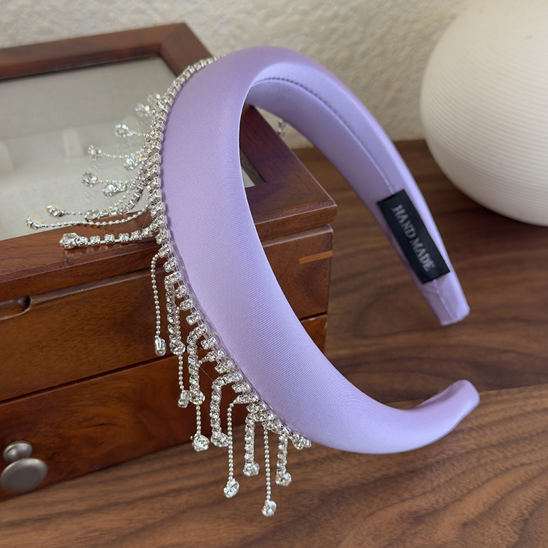 Κορδέλα Μαλλιών με Φούντες