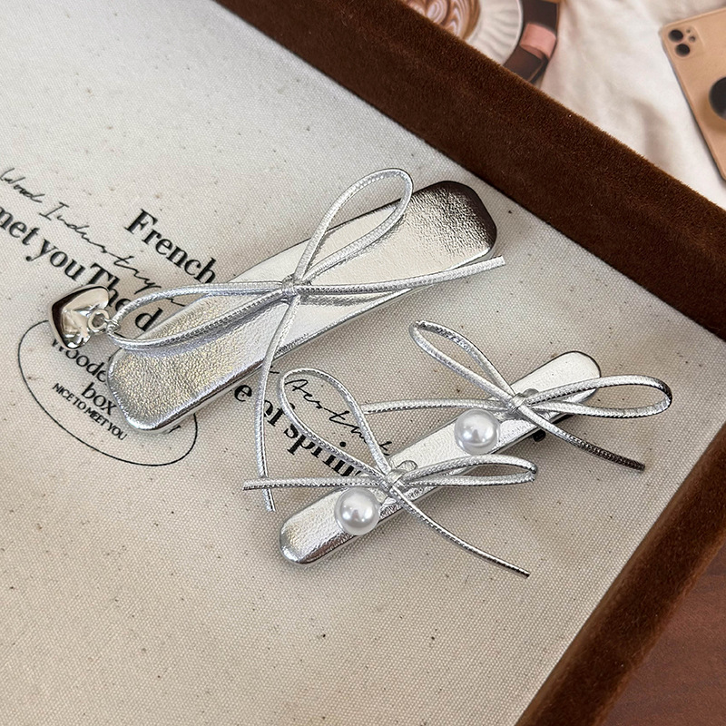 Pince à Cheveux Cœur Perle