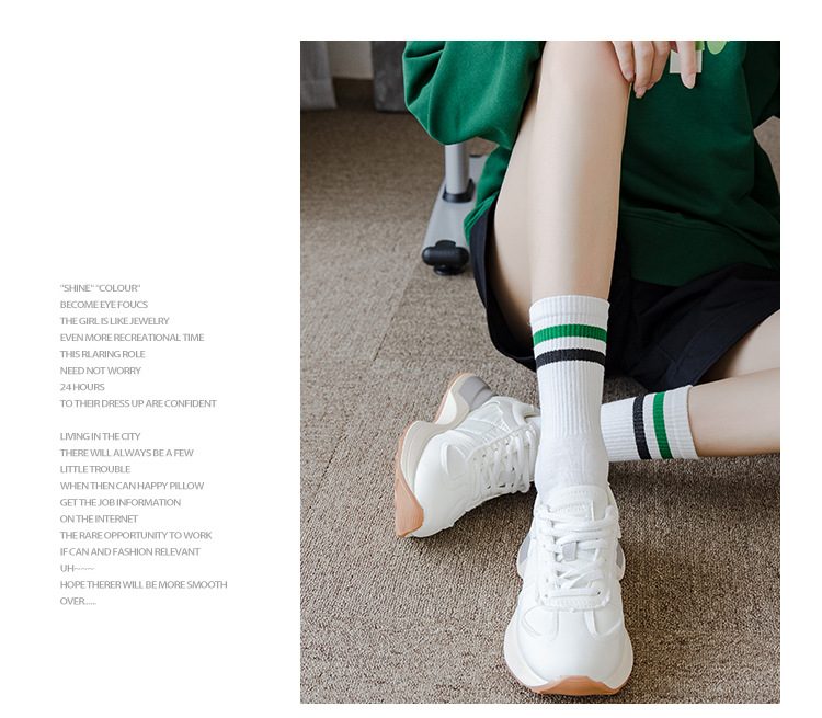 Meias Mid-Calf Bordadas