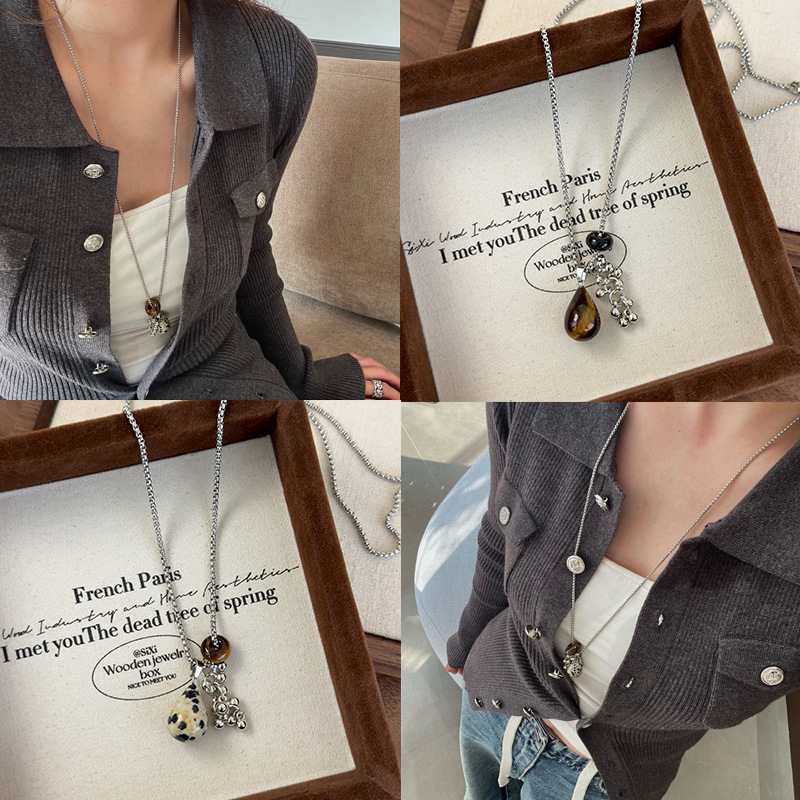 Намисто з Підвіскою у Формі Грона Винограду з Оком Тигра