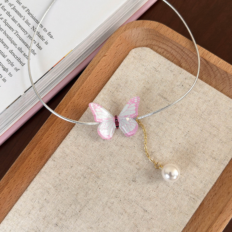 Colar Borboleta Arco-íris