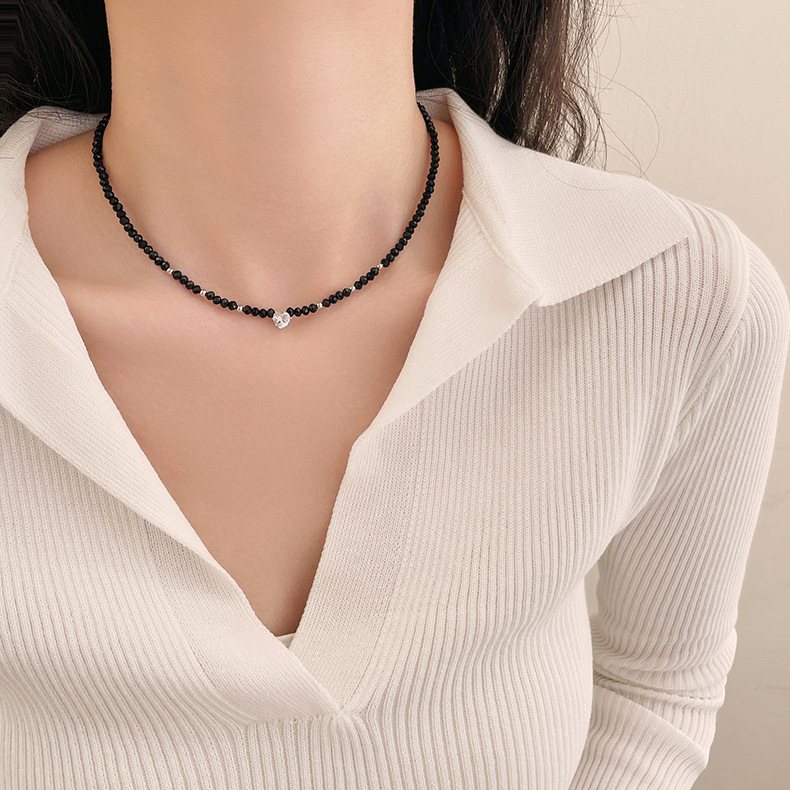 Геометричне Намисто з Серцем