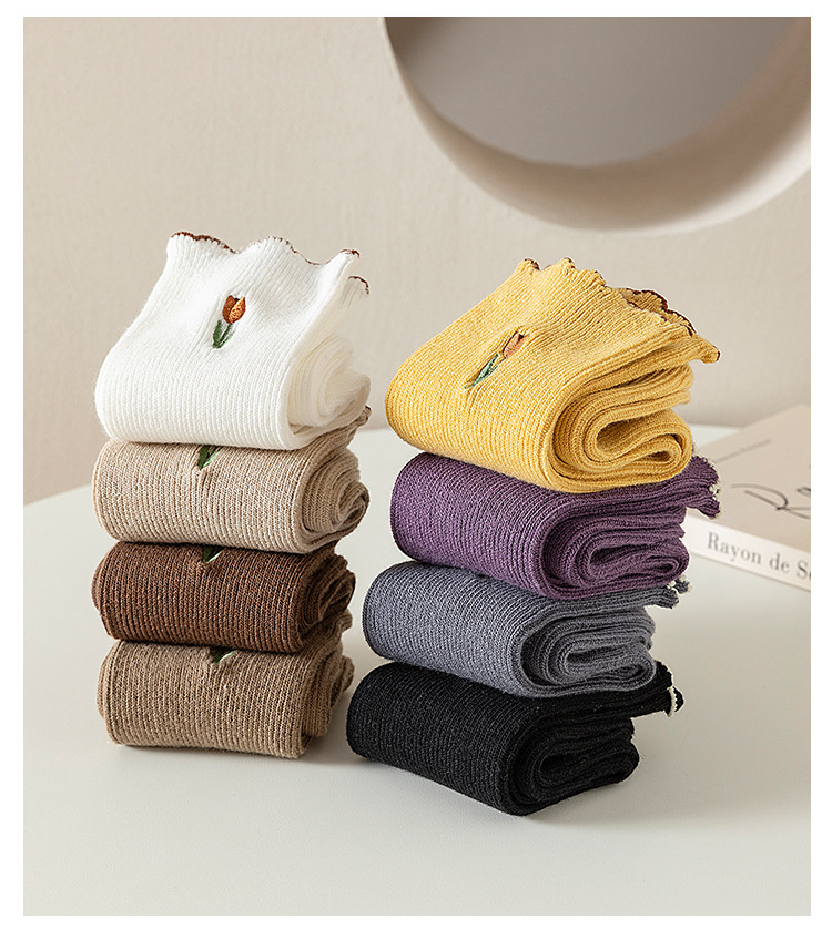 Meias Femininas de Cano Médio