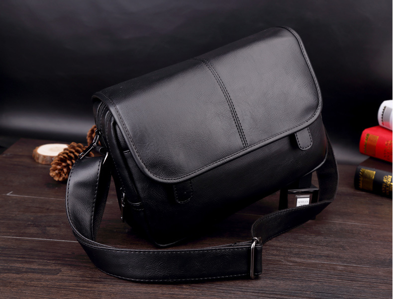 メンズクロスボディバッグ