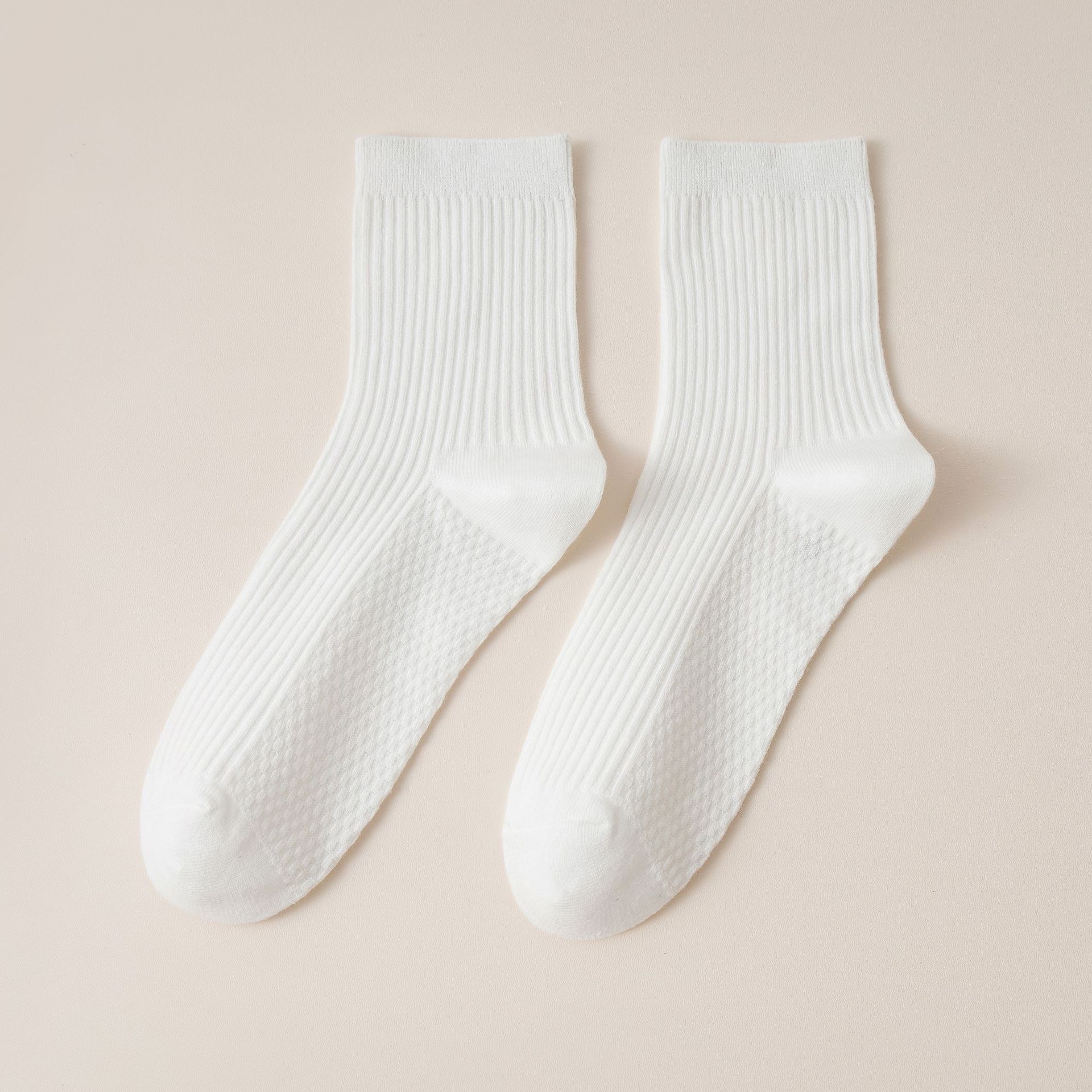 Meias Esportivas Cano Médio com Costura Dupla