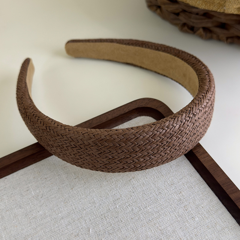 Diadema de Paja de Ala Ancha