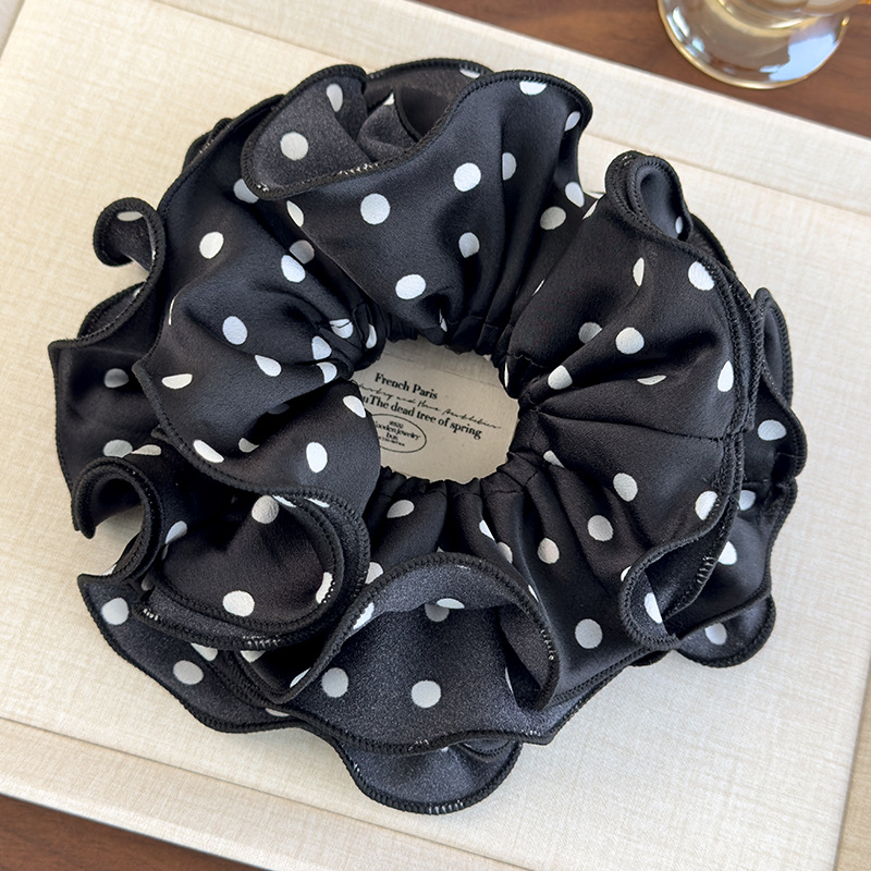 Czterowarstwowa Scrunchie w Kropki