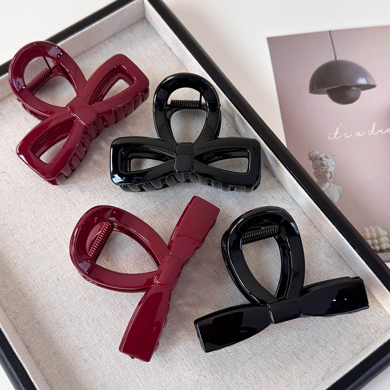 Czerwona i Czarna Spinka do Włosów z Kokardą