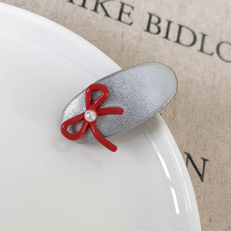 Barrette à Cheveux en Cuir avec Nœud Rouge