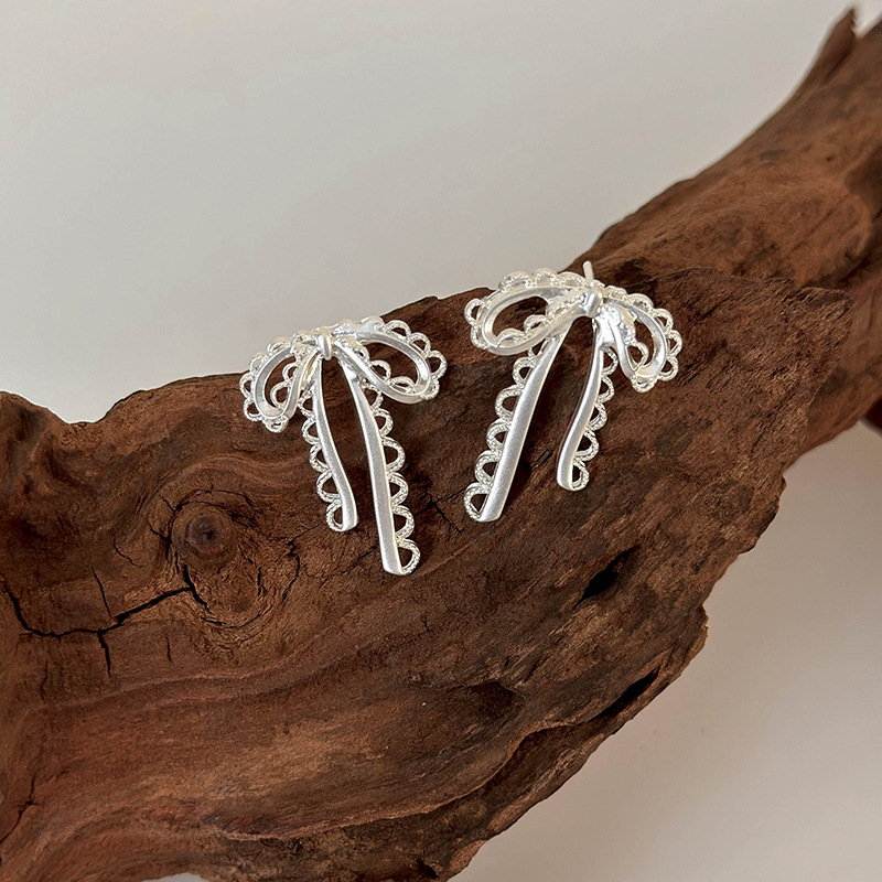 Серьги с Полым Бантом