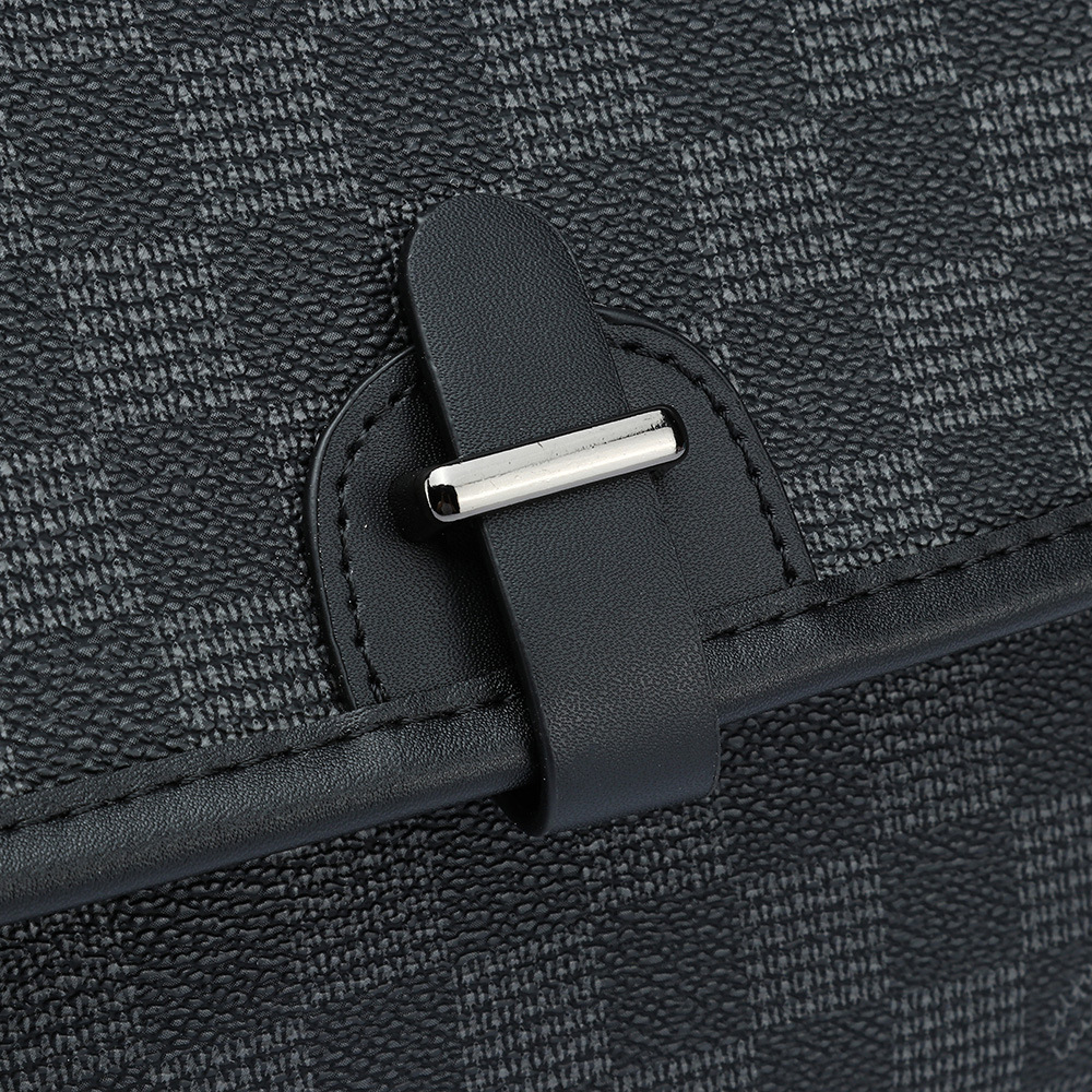 Túi đeo chéo nam kẻ caro