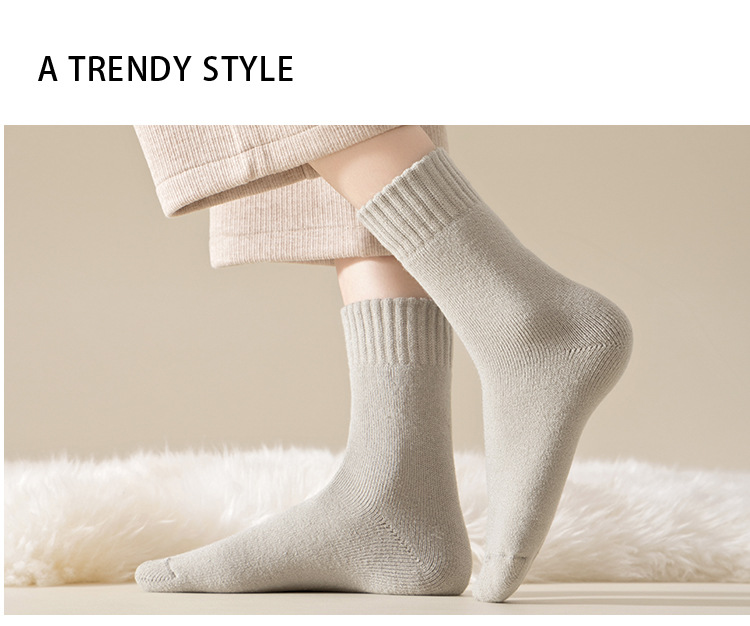 ถุงเท้าหนาวบุผ้ากำมะหยี่