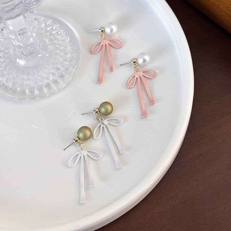Pendientes de Perla Rosa con Lazo