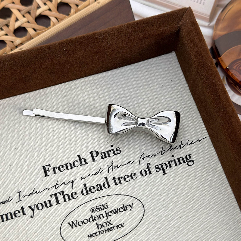 Set Barrette Métallique à Noeud et Élastique à Cheveux