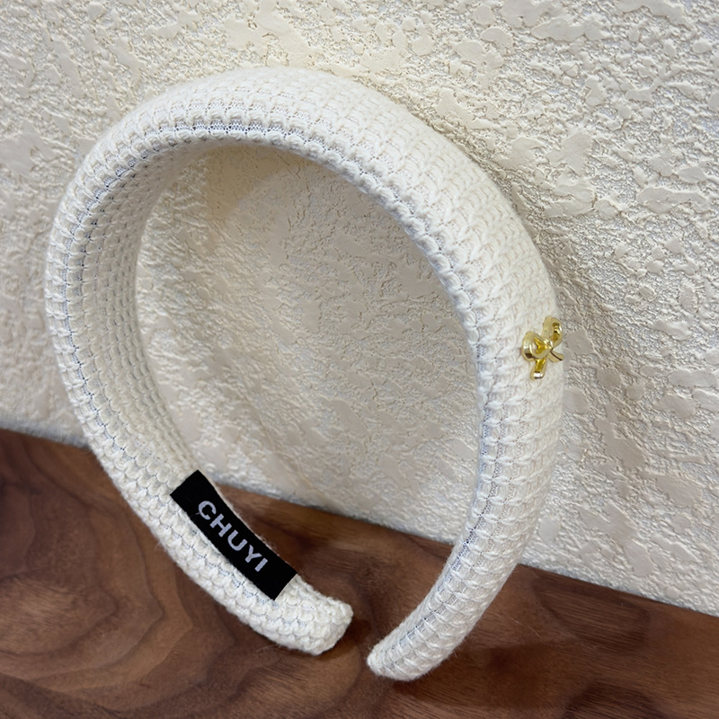 Bandă pentru Păr cu Aplică Tricotată