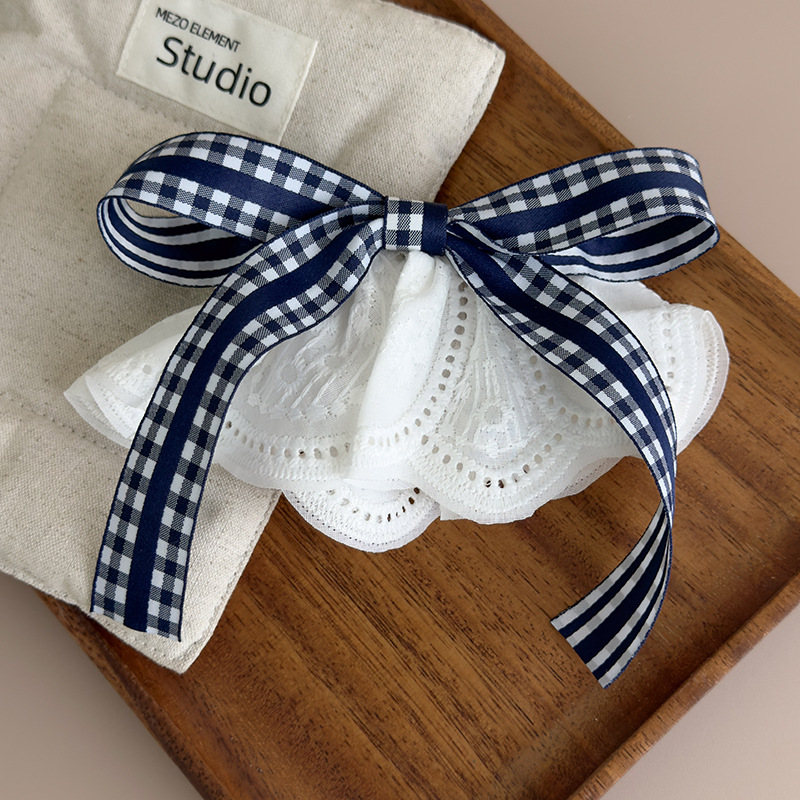 Agrafă de păr în carouri cu fundă