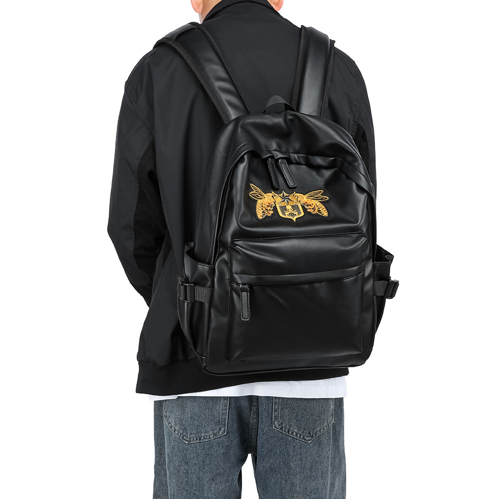 حقيبة ظهر سفر عادية