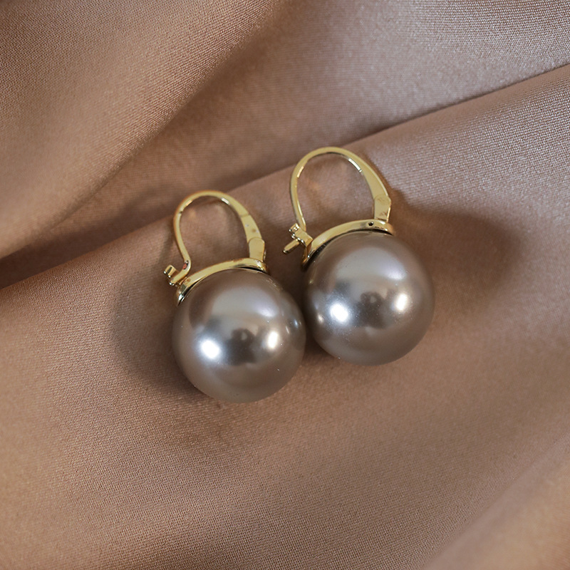 Pearl Earrings