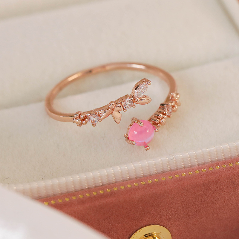 Geometric Adjustable Ring