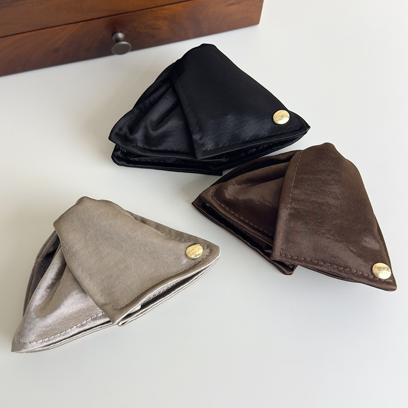 Agrafă de Păr Triunghiulară