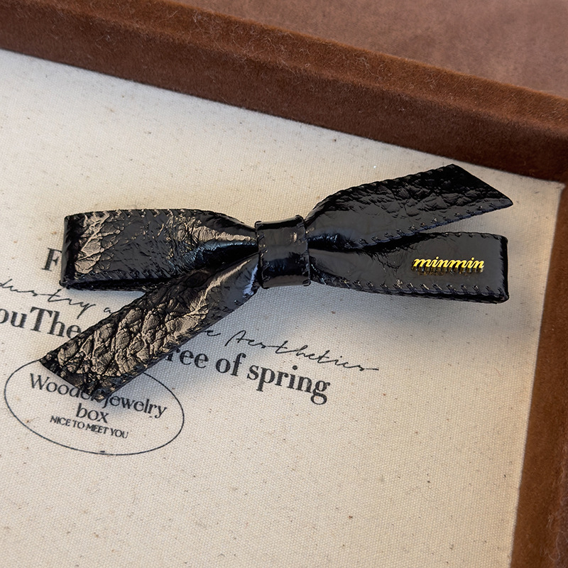 Kožená Spona do Vlasů Kachní Zobák s Mašlí