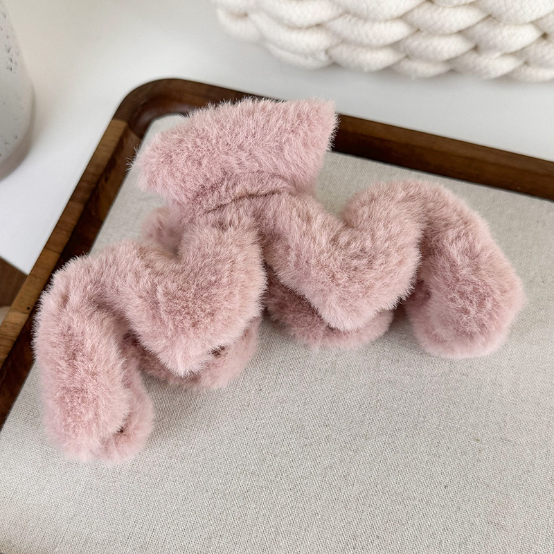 Agrafă Mare pentru Păr din Blana Sintetică