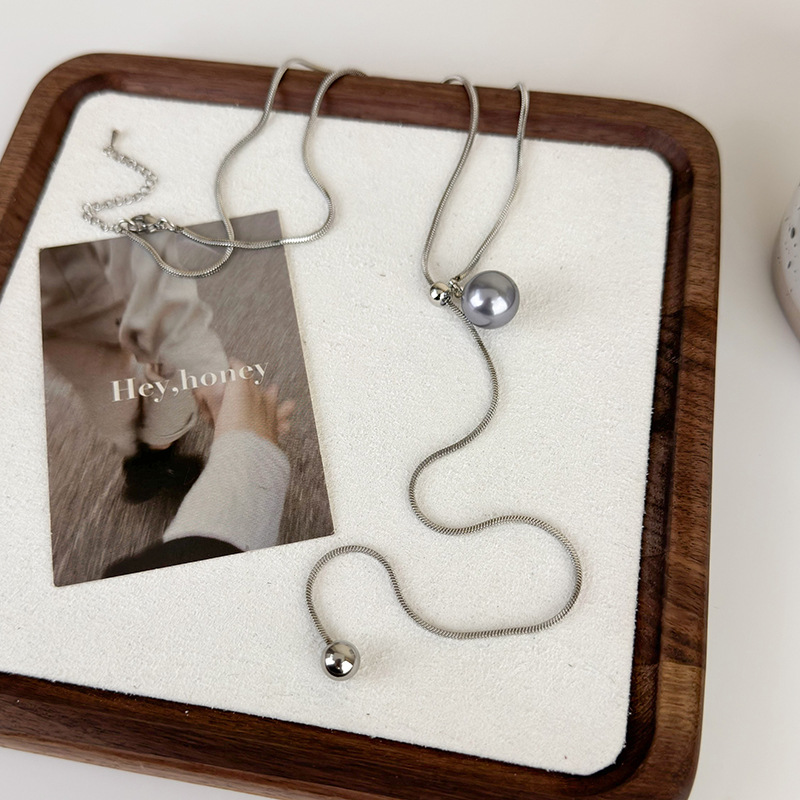 그레이 펄 펜던트 목걸이