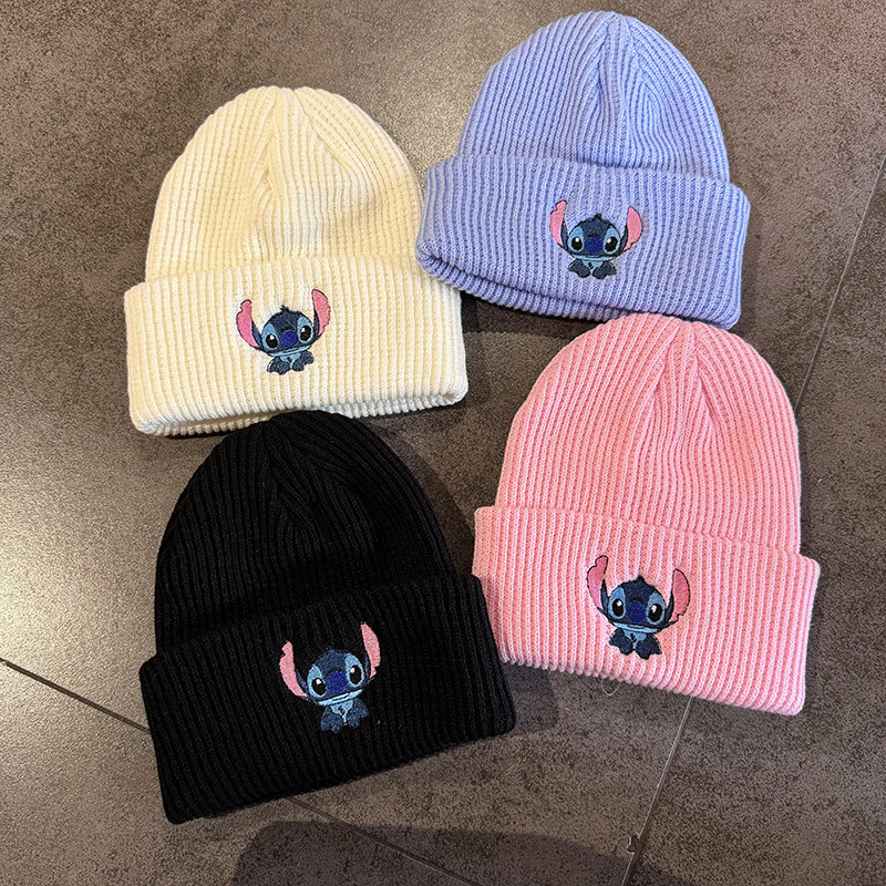 قبعة صوفية كارتونية