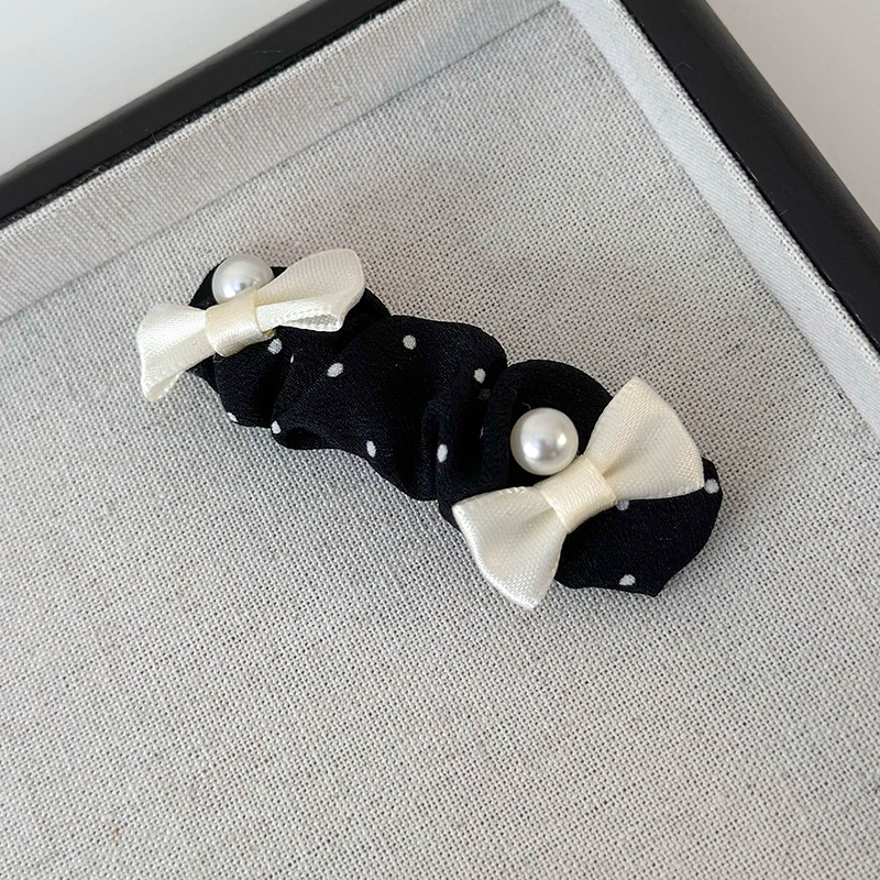 Scrunchies a Sponky do Vlasů s Tečkami