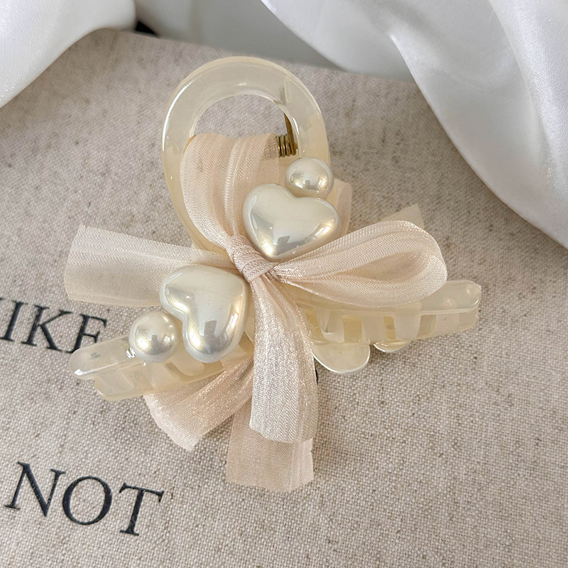 Prancha Garra Coração Pérola Laço