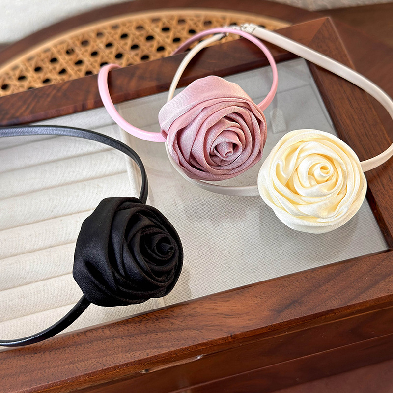 Французький Трояндовий Квітковий Чокер