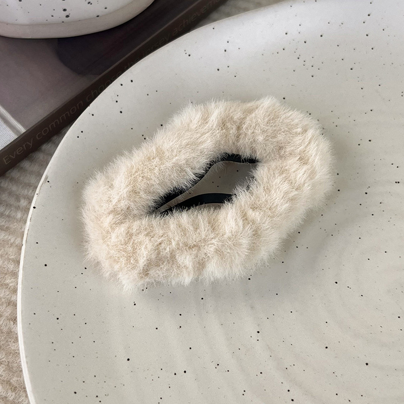 Klip Rambut Pondu Berbulu Bintang dan Awan