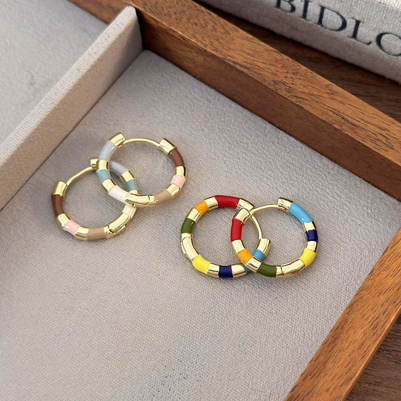 ต่างหูวงกลมเคลือบสีหยดเอ็นามีลวินเทจ