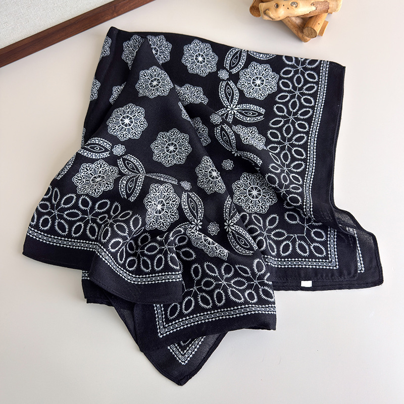 Geometrisches Quadratisches Tuch für Frauen