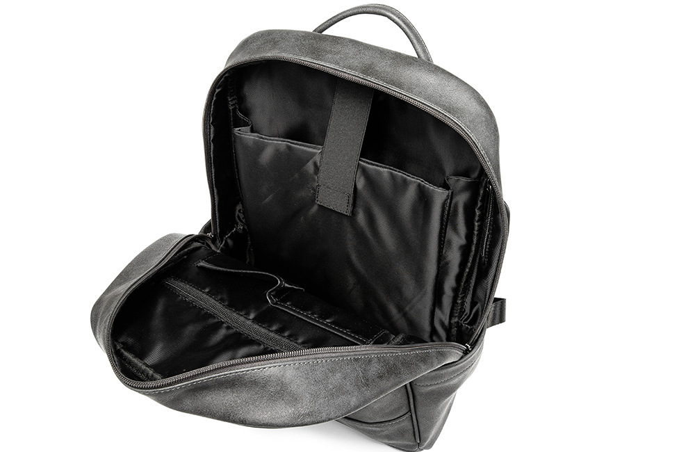 미니멀리스트 스트리트 스타일 백팩