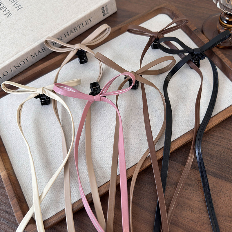 Spinki do Włosów ze Skórzaną Kokardą w Kolorze Mlecznej Herbaty