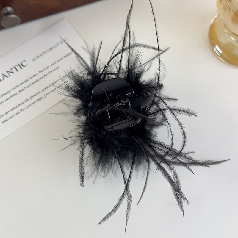 Feather Hair Claw Clip