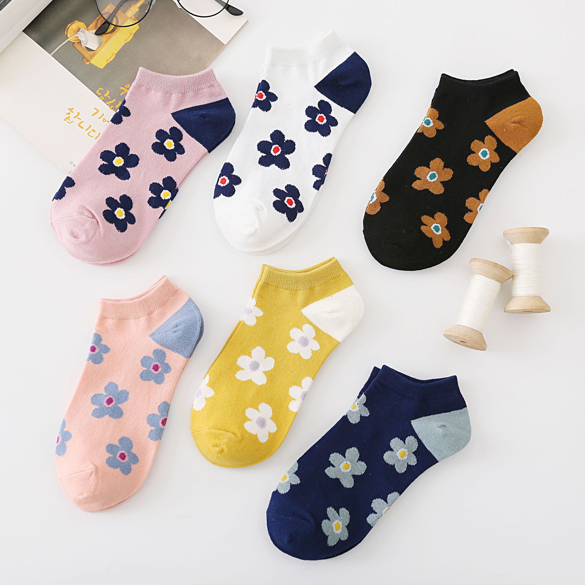 Floral No-Show Socks