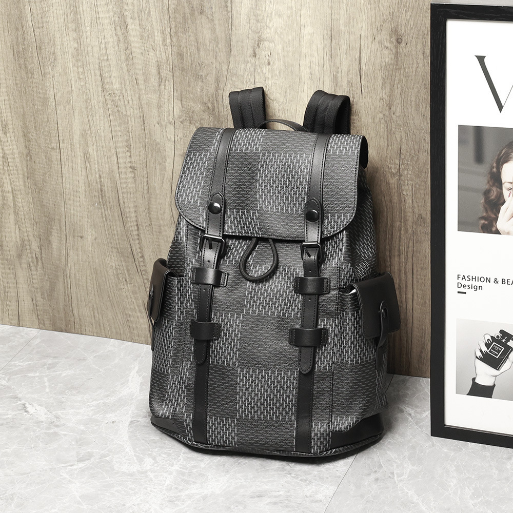 Мужской рюкзак в клетку Большой вместимости