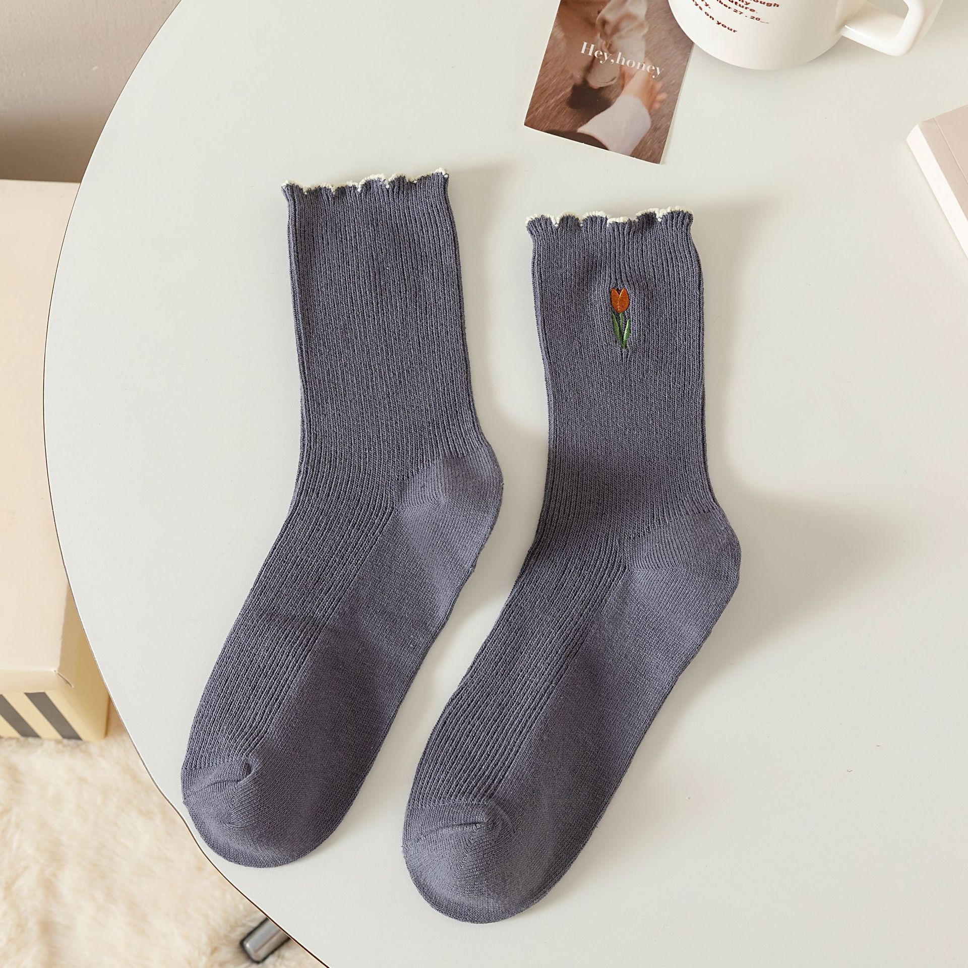 Meias Femininas de Cano Médio