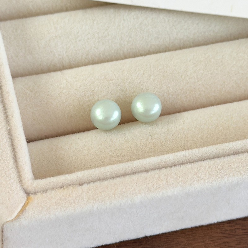 أقراط لؤلؤية خضراء نعناعية هندسية