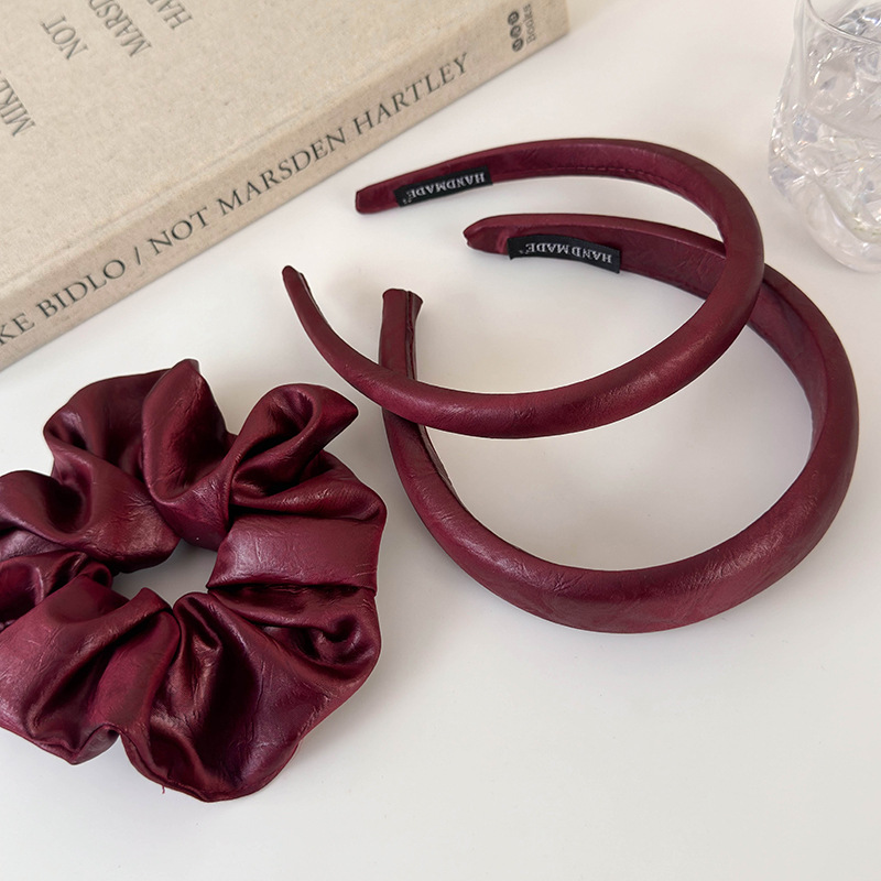 Ac de Păr și Scrunchy din Piele Ecru Înaltă