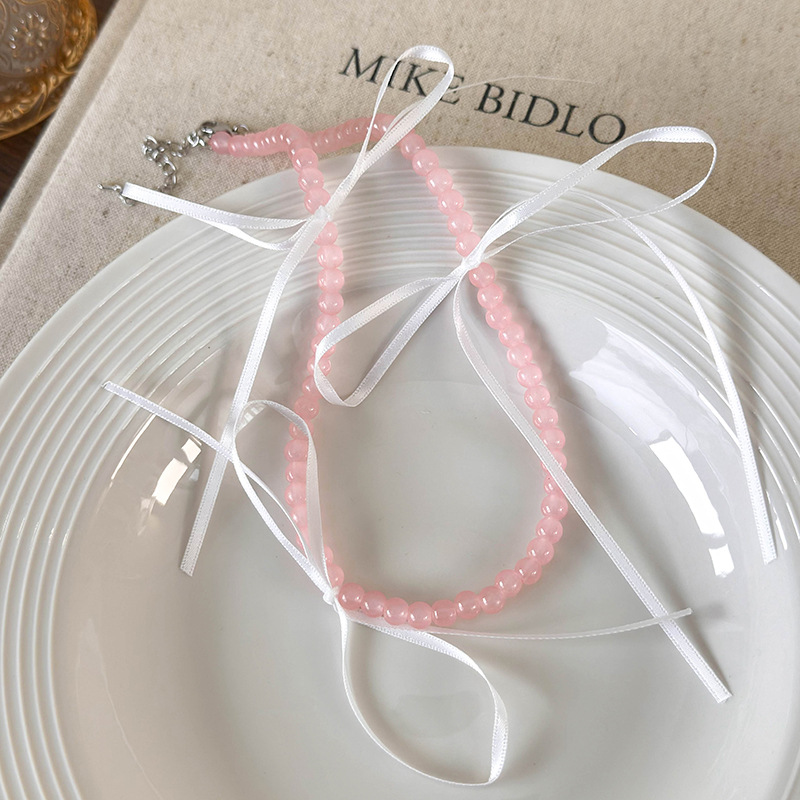 Pastelový Skleněný Korálkový Náhrdelník s Mašlí