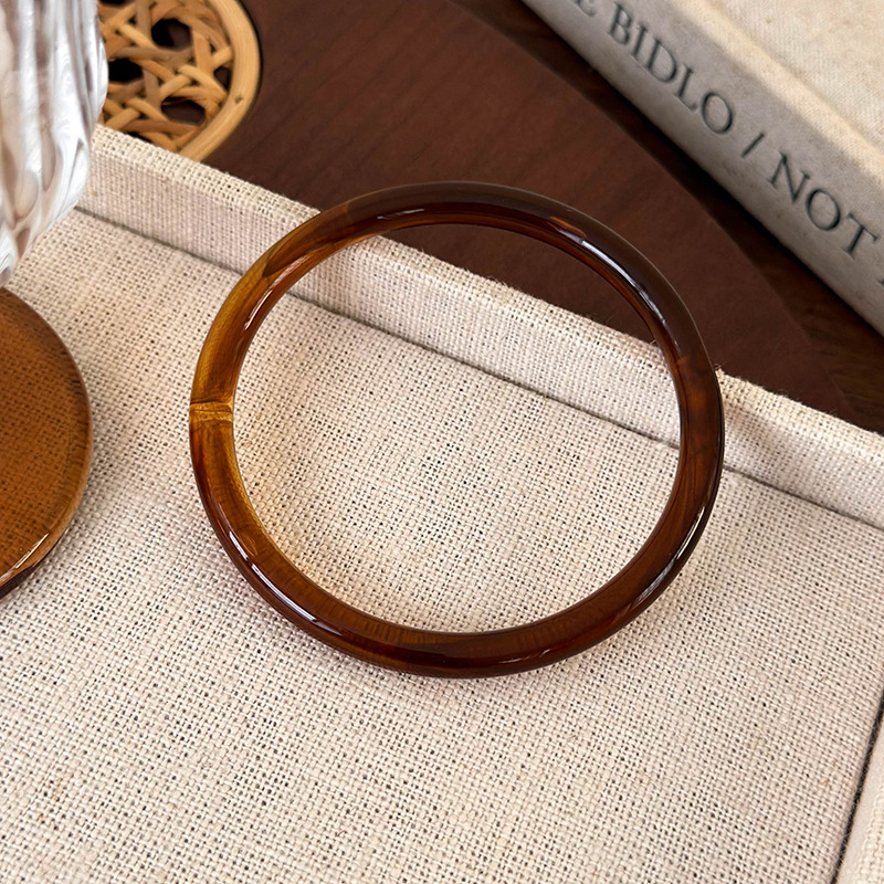 Ακανόνιστο Ευρύ Βραχιόλι Ακρυλικού Ακετάτου