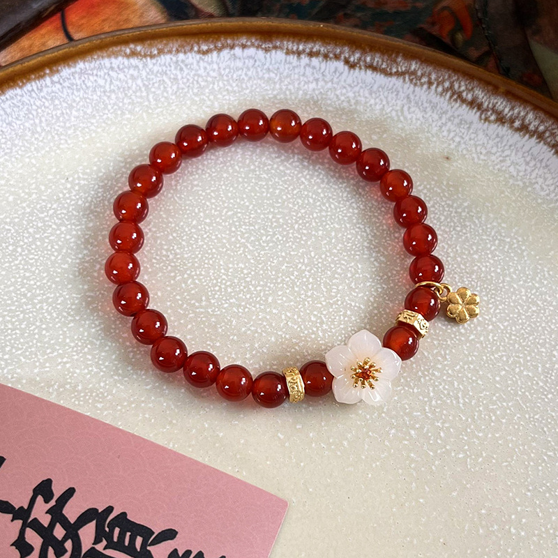 Браслет з червоного агату